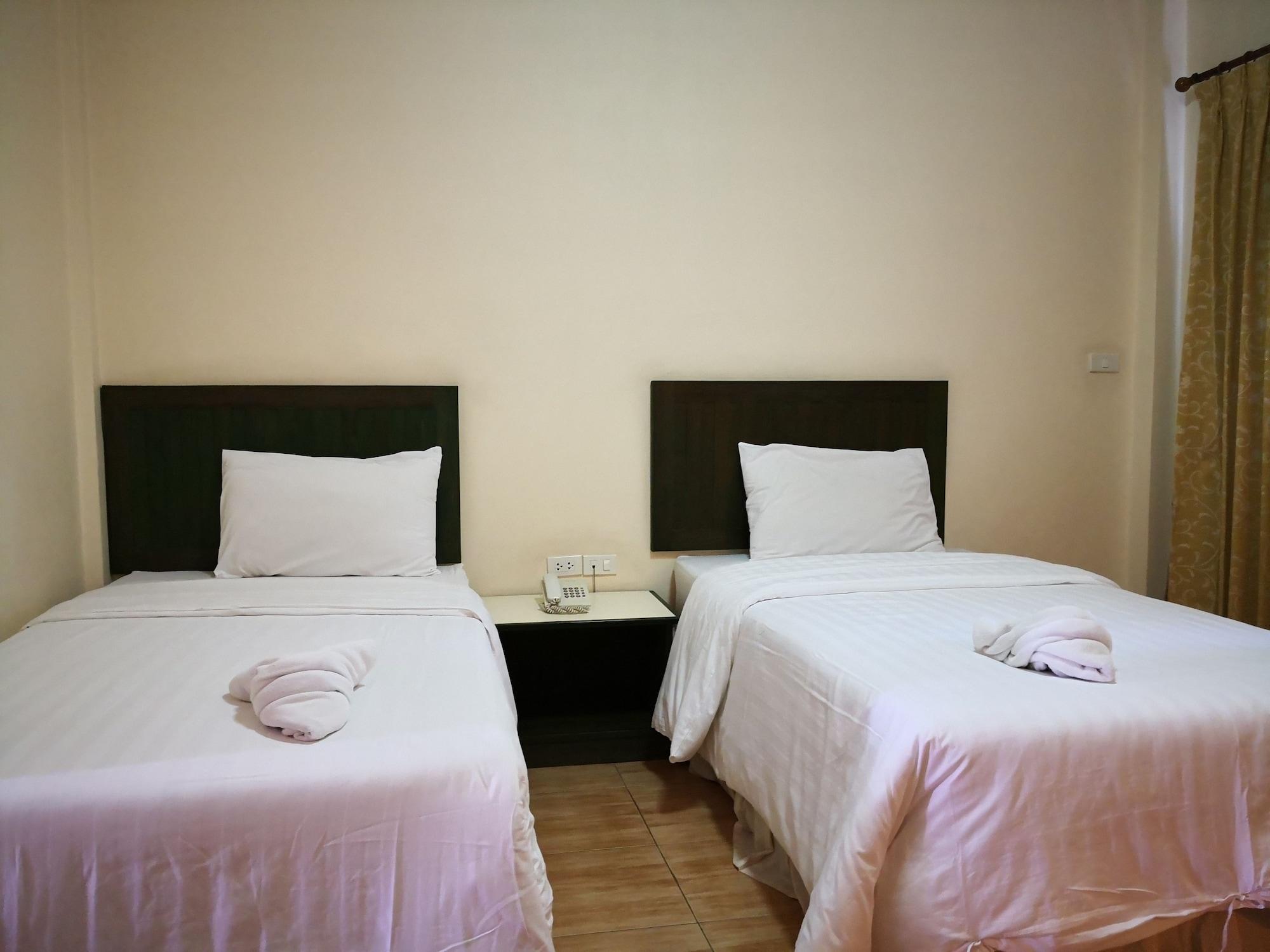 Baan Suksiri Hotel HHQ Zewnętrze zdjęcie