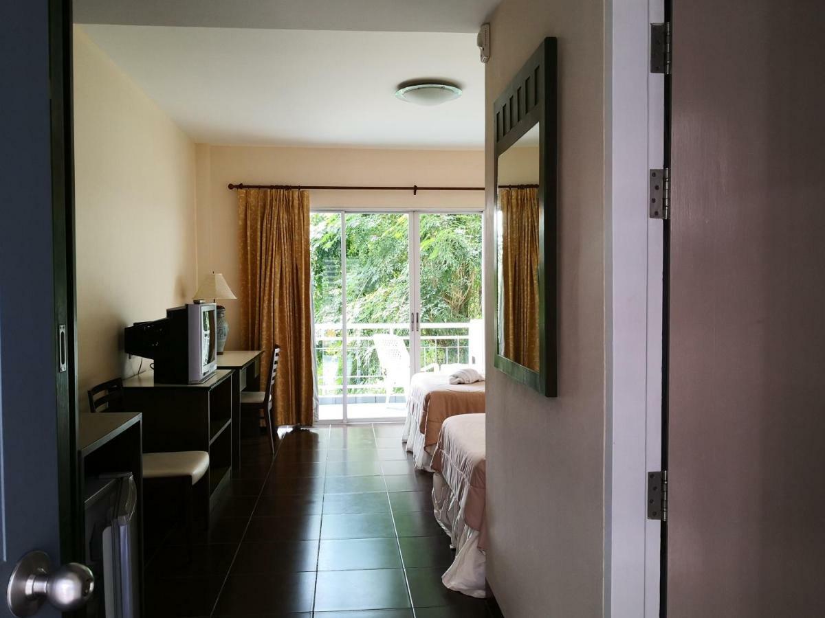 Baan Suksiri Hotel HHQ Zewnętrze zdjęcie