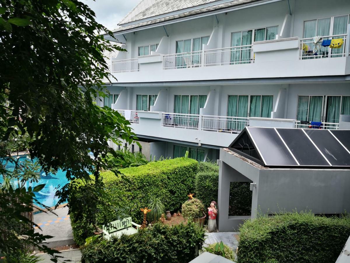Baan Suksiri Hotel HHQ Zewnętrze zdjęcie